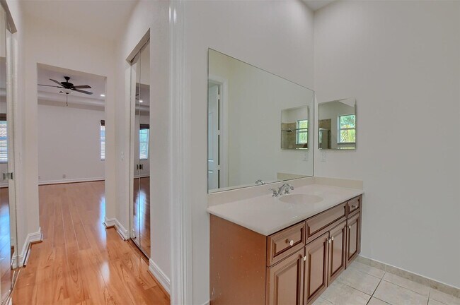 Building Photo - 8290 NW 105th Ln