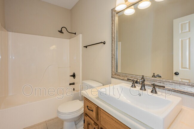 Building Photo - 5314 Austin St