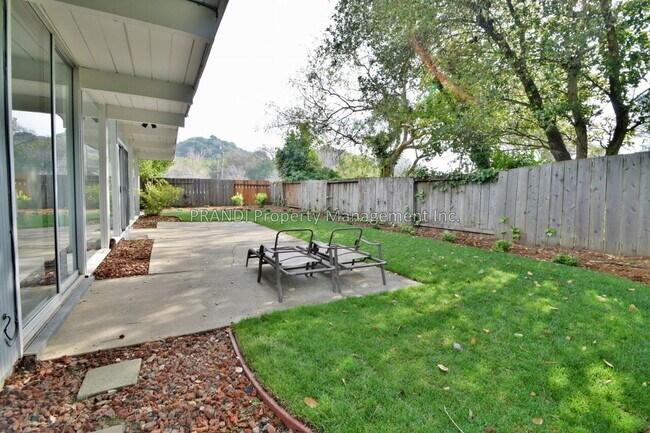Building Photo - "Charming 4-Bedroom Oasis in San Rafael – ...