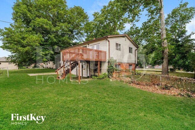 Building Photo - 667 E Edgewood Ave