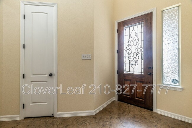 Building Photo - 6126 Lowrie