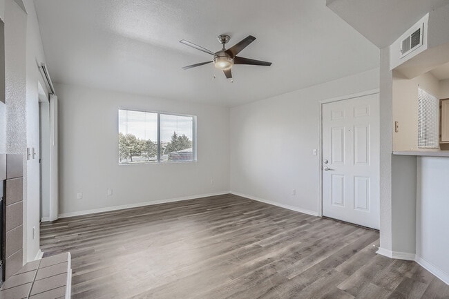 Building Photo - Copper Ridge