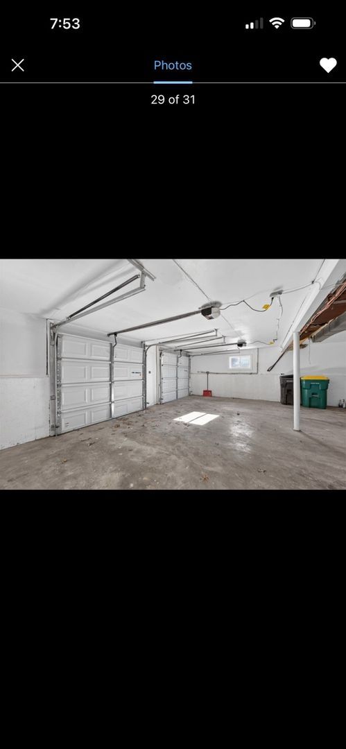 Building Photo - 9234 Woodson Dr