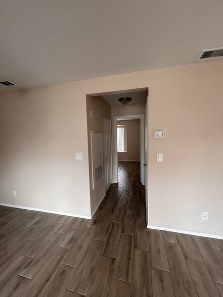 Building Photo - 7300 Pirates Cove Rd