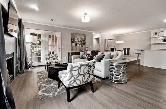 Building Photo - 7 S Prairie Dunes Dr