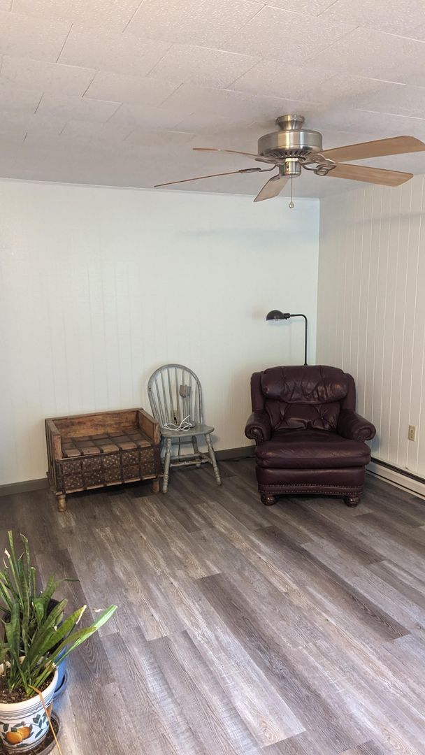Building Photo - Charming 1 Bedroom Apartment located in beautiful Sylva NC $950 a month-available July 1st