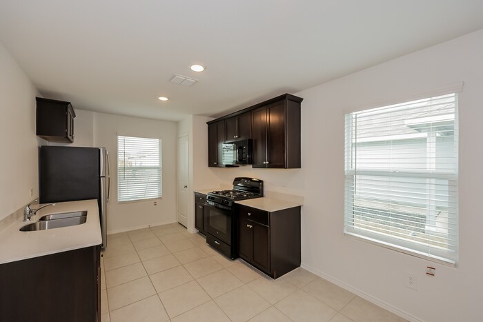 Building Photo - 2984 Wallace Wls Ct