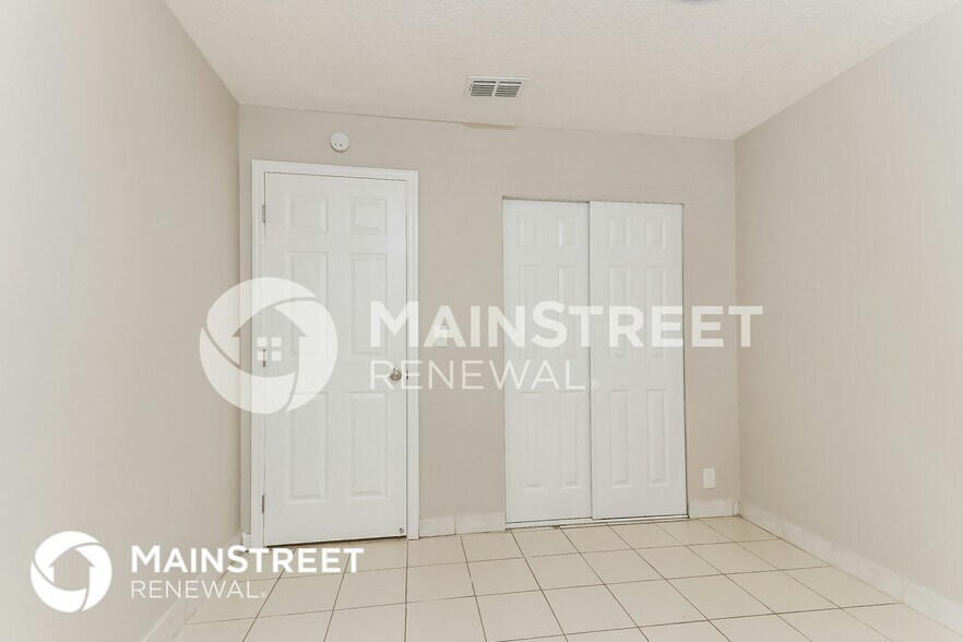 Building Photo - 4578 Gladiator Cir