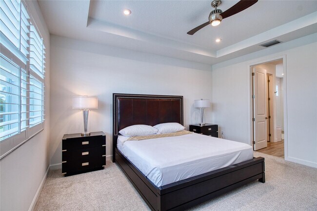 Building Photo - 10407 SW Aquila Wy