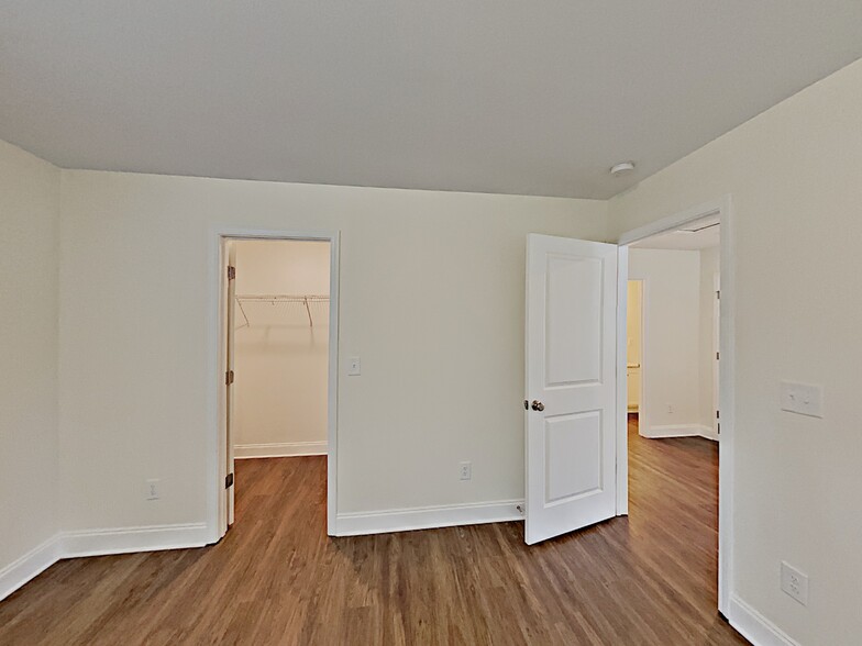 Building Photo - 1012 Bevington Dr