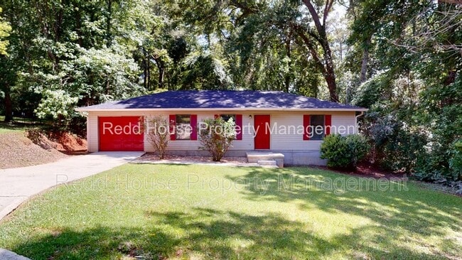 Building Photo - 111 Oakridge Cir