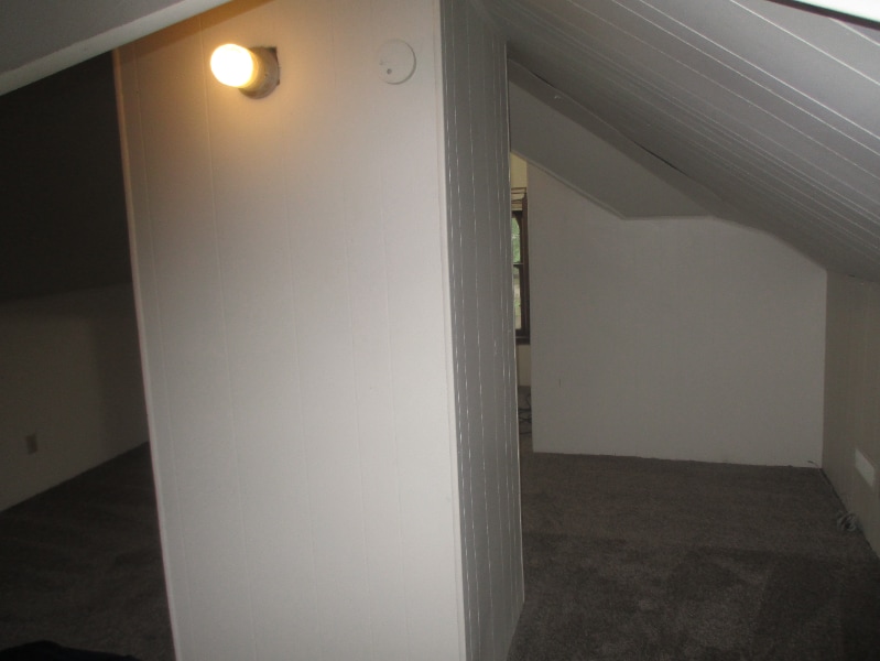 Building Photo - 922 Cameron Ave