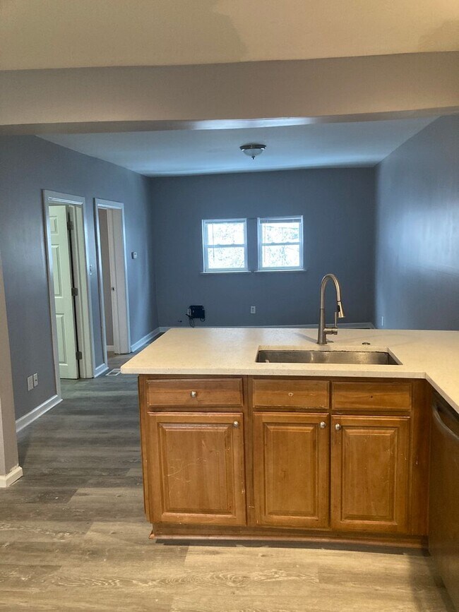 Building Photo - 3063 Phelan Wy