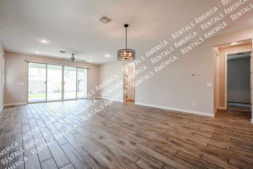Building Photo - 22603 E Marsh Rd