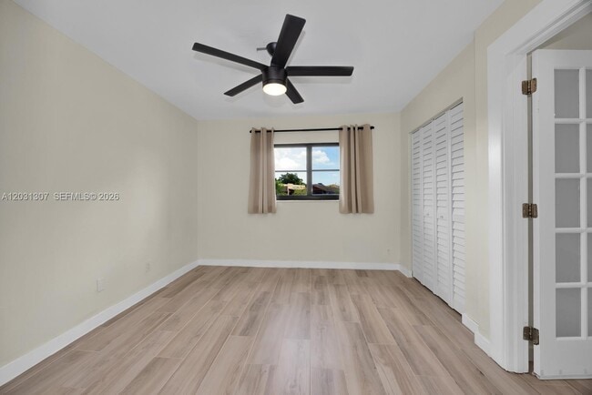 Building Photo - 6323 SW 116th Pl