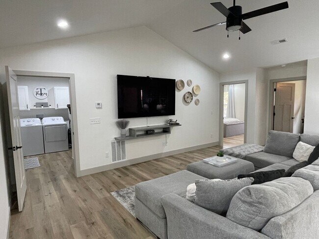 Building Photo - Built in 2025 3 Bed 2 Bath FOR RENT