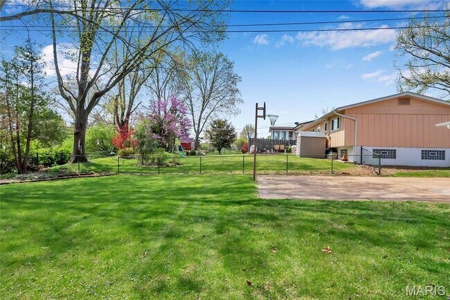 Building Photo - 4562 Tauneybrook Dr