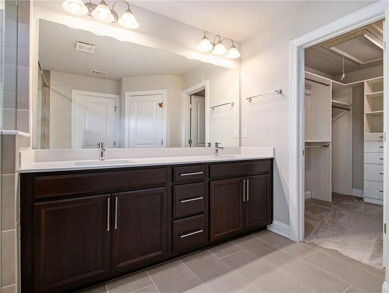 Building Photo - 5378 Terrace Bend Pl