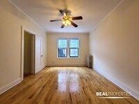 Building Photo - 0 bedroom in CHICAGO IL 60625