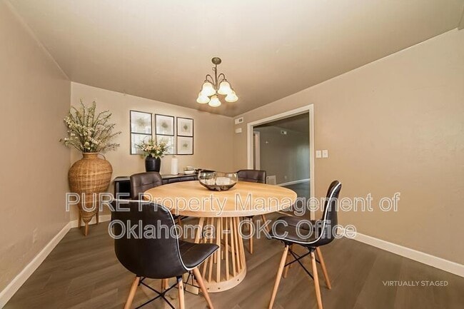 Building Photo - 1309 NW 38th St