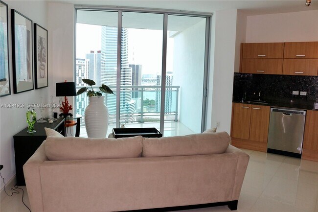 Building Photo - 350 S Miami Ave