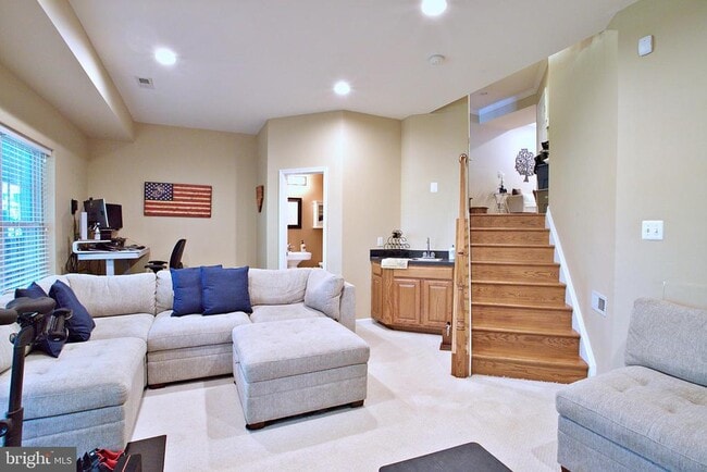 Building Photo - 14354 Verde Pl