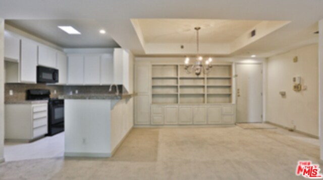 Building Photo - 2222 Beachwood Dr