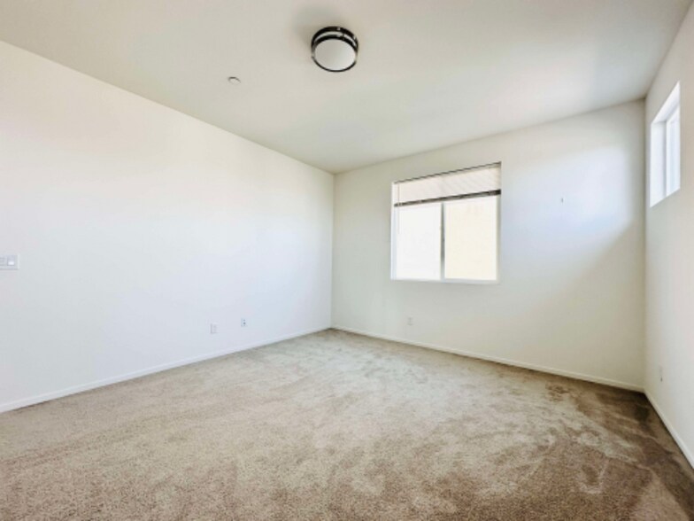 Building Photo - 1416 Keck Rd