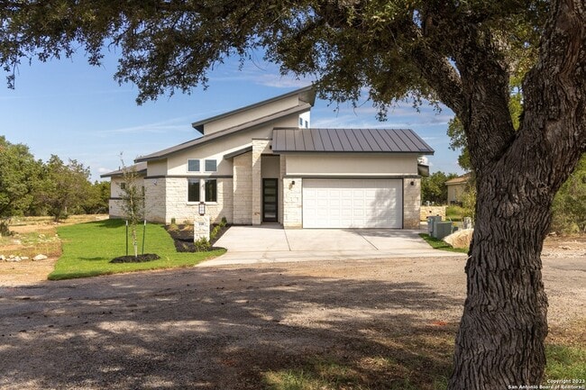 Building Photo - 118 Cap Rock Dr