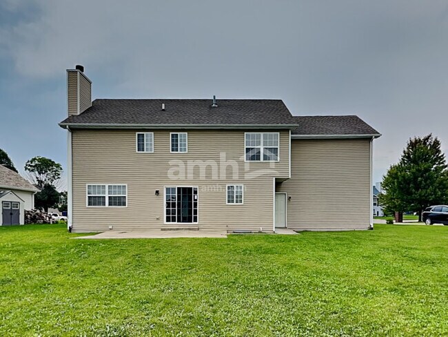 Building Photo - 1821 Eagle Dr