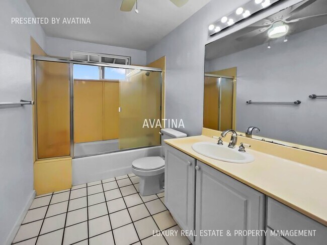 Building Photo - 236 Kalama St