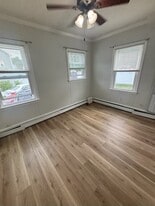 Building Photo - 42 Hillwood St