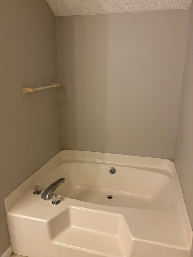 Building Photo - Located off of St Marys Road