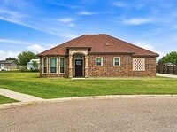 Building Photo - 3405 Cowboy Dr