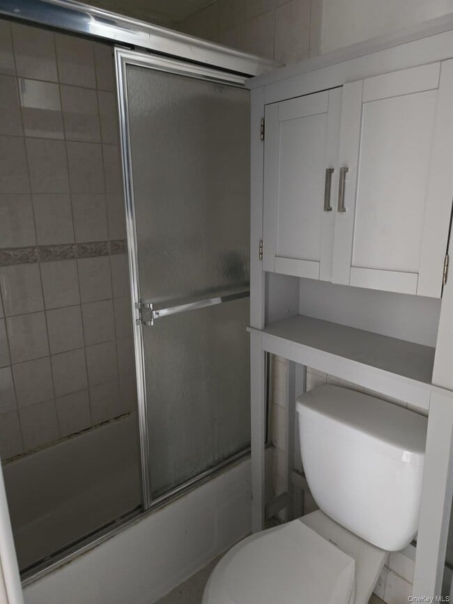 Building Photo - 105-21 53rd Ave