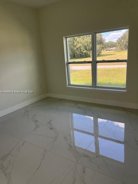 Building Photo - 6116 Aquavista Dr