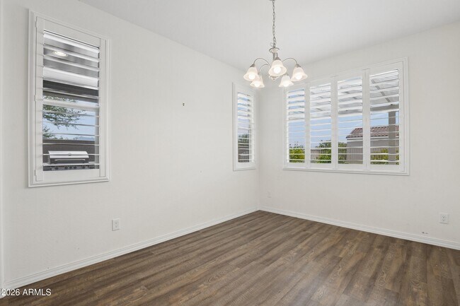 Building Photo - 17863 W Hiddenview Dr