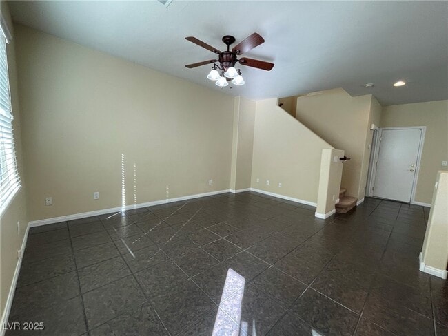 Building Photo - 275 Red Eucalyptus Dr