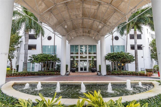 Building Photo - 7900 Harbor Island Dr