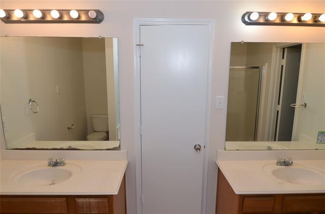 Building Photo - 13227 Alsatian Ct