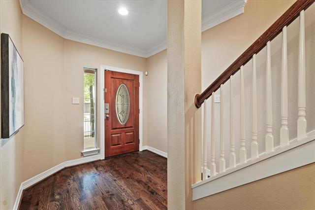 Building Photo - 3238 Throckmorton St