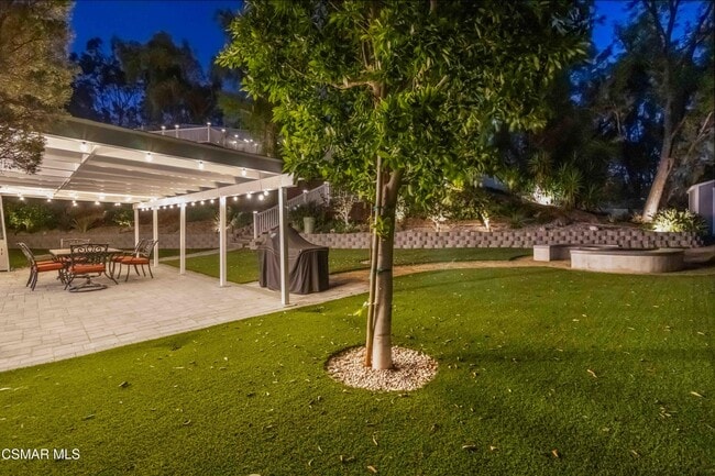 Building Photo - 23353 Balmoral Ln