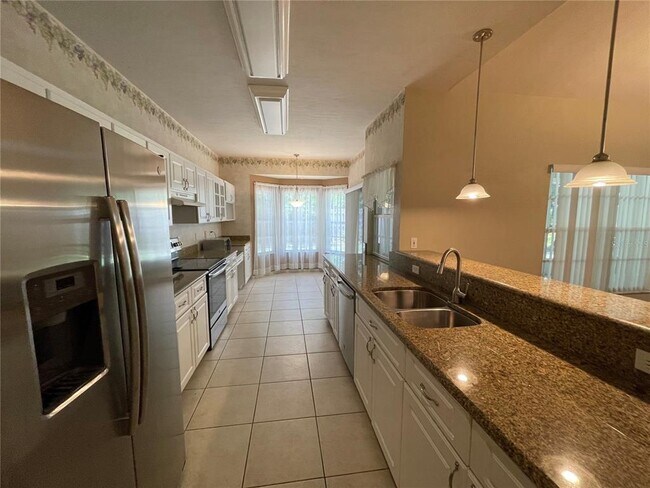 Building Photo - 4431 NW 35th St