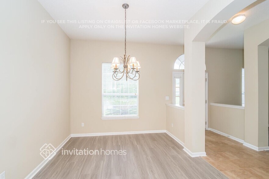 Building Photo - 5407 Vivera Ln