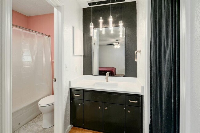 Building Photo - 11720 Running Fox Trail