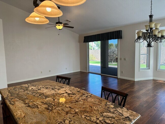 Building Photo - SunLakes beauty in Ironwood Country Club community