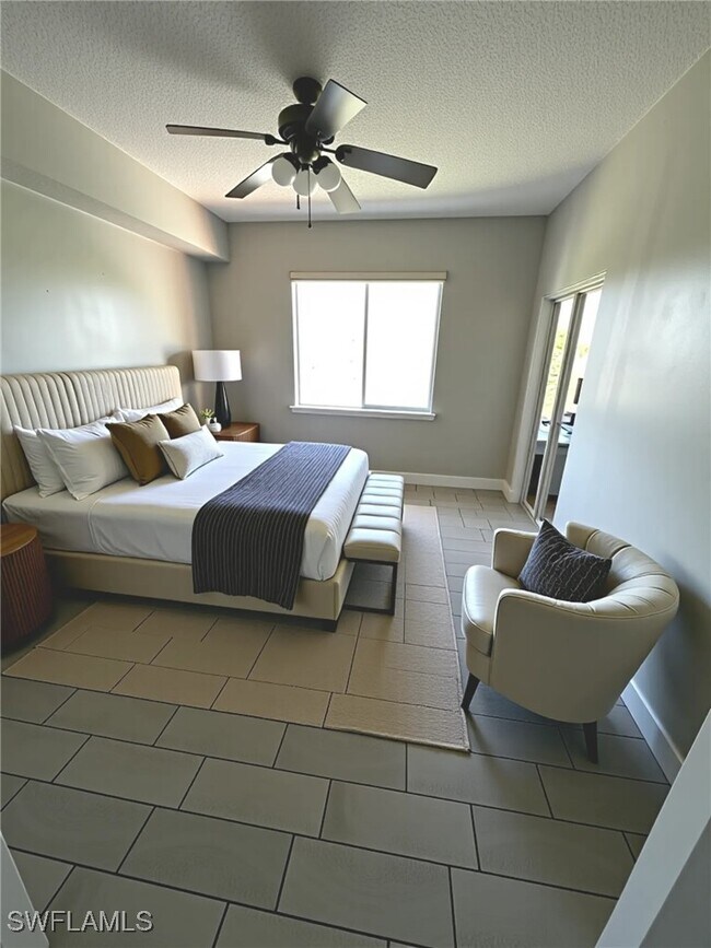 Building Photo - 1820 Florida Club Cir