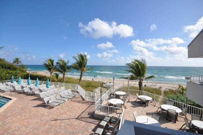 Building Photo - 4740 S Ocean Blvd