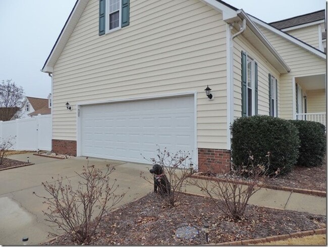 Building Photo - 4501 Chandler Dr N