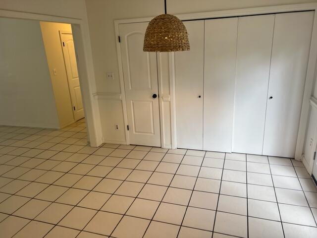 Building Photo - "Charming 2-Bedroom Retreat with Fort Walt...
